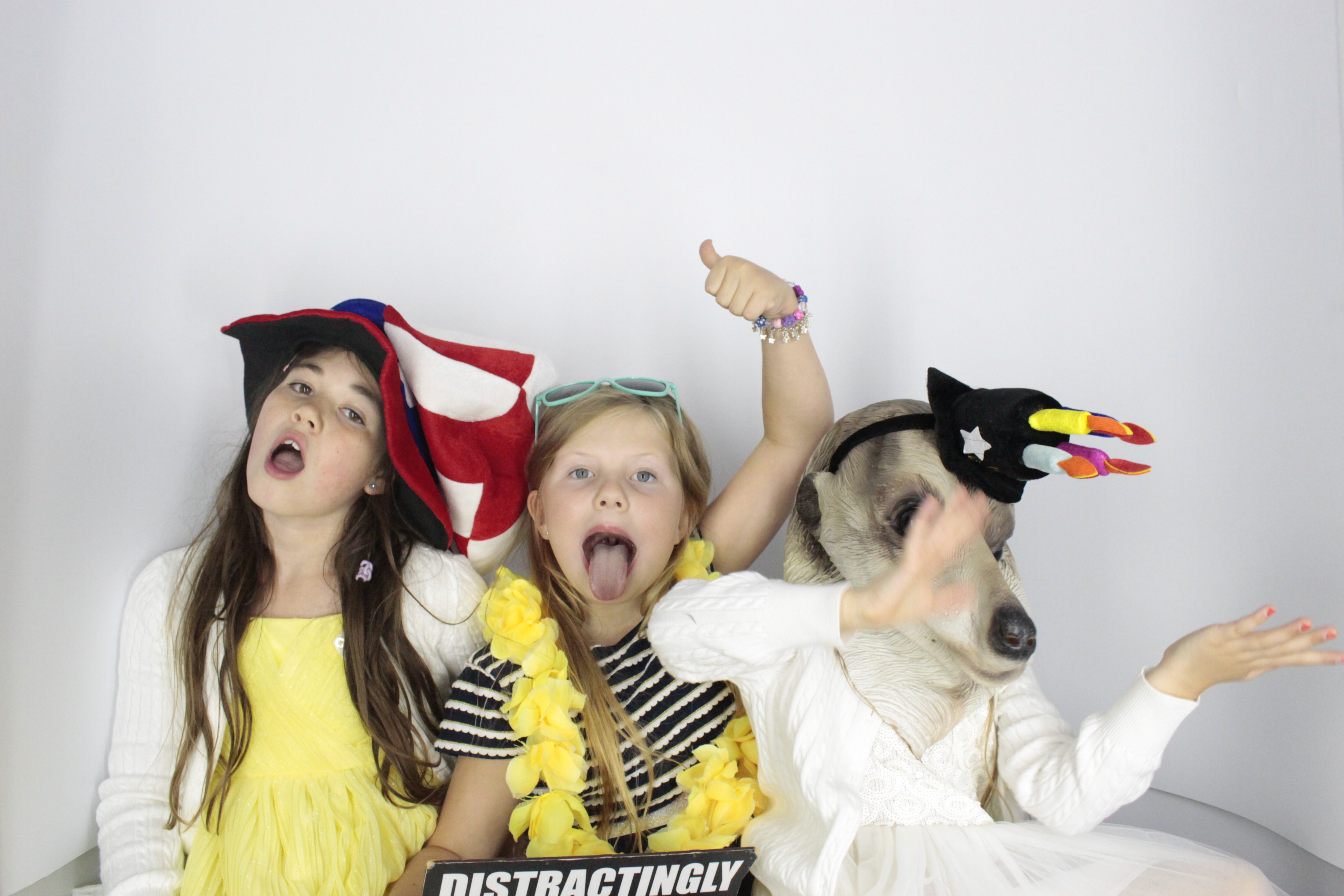 Nadine 40th Birthday  | View more photos from the event at gallery.myphotoboothexperience.co.uk/u/MyPhotoBoothExperienceLtd/Nadine-40th-Birthday